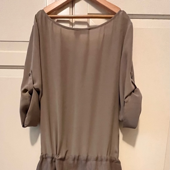 Gossip Silk and Linen dress size 6 - Picture 2 of 10